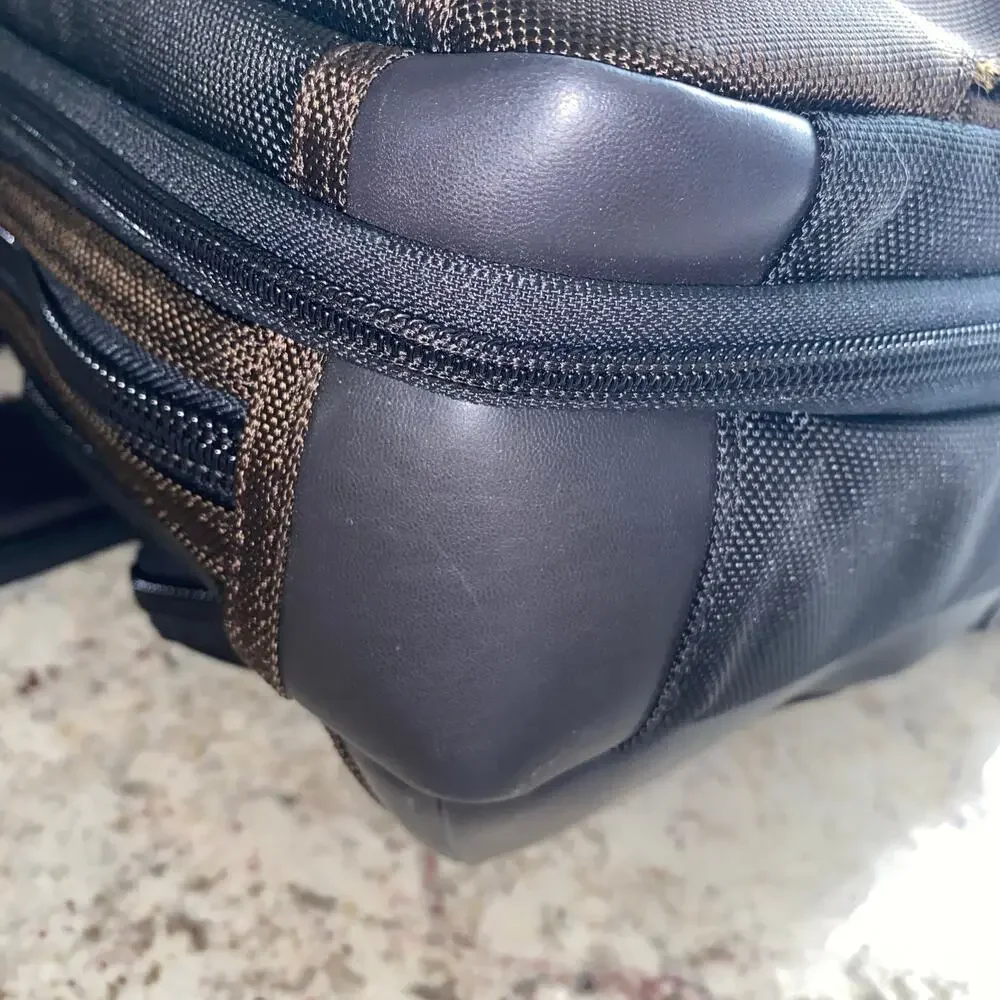 TUMI $399 Alpha Bravo Andersen Slim Commuter Briefcase Ballistic Black Brown EUC
